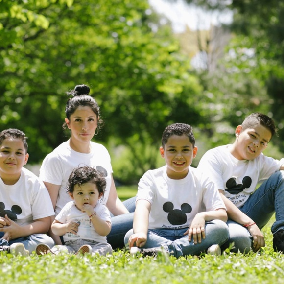 Meet your Posher, Stephanie - Picture 1 of 1